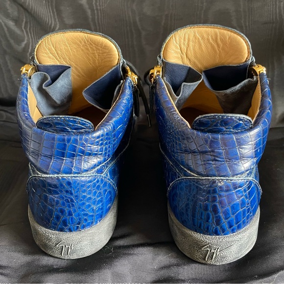 SOLD!! Giuseppe Zanotti Sneakers - Picture 3 of 8